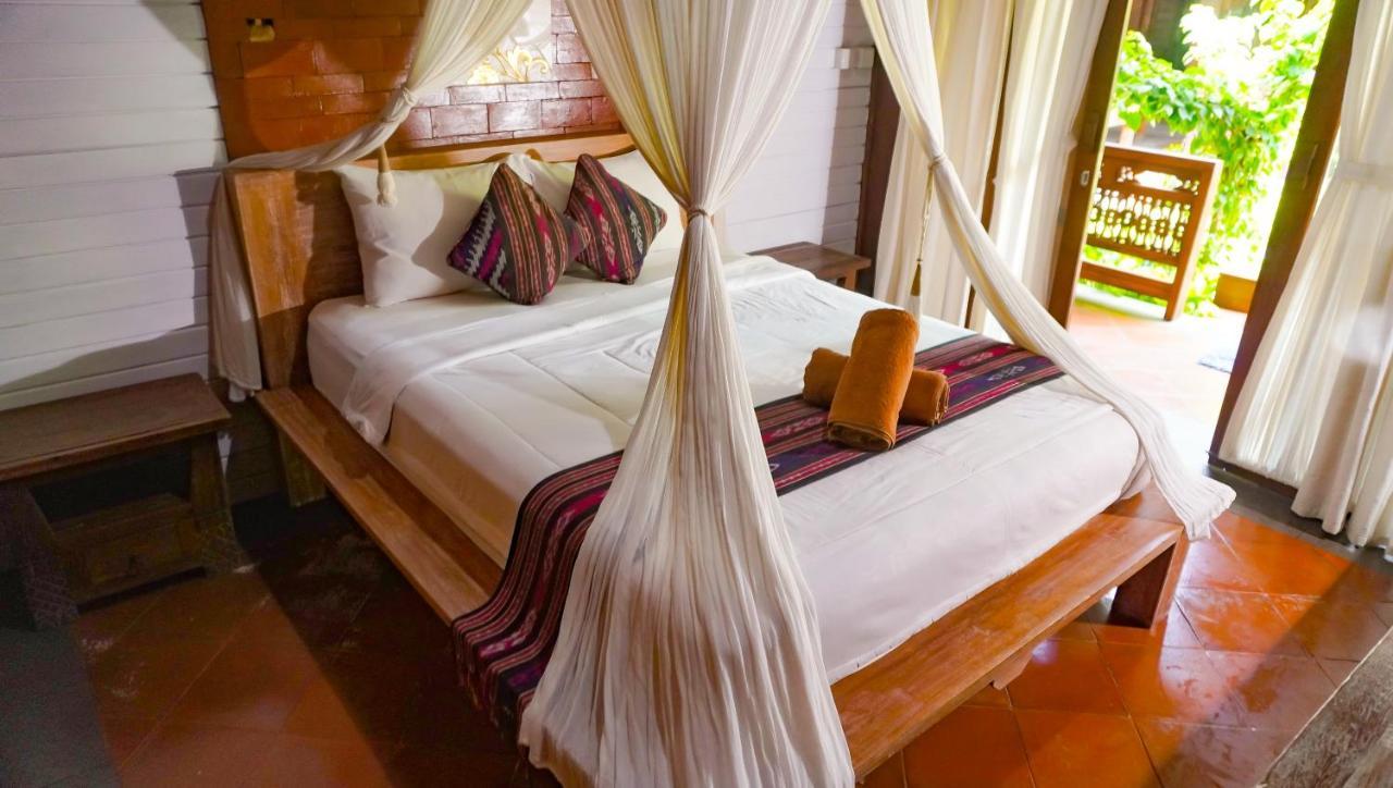 La Nusa Penida Homestay By Bijak Toyapakeh Exterior photo