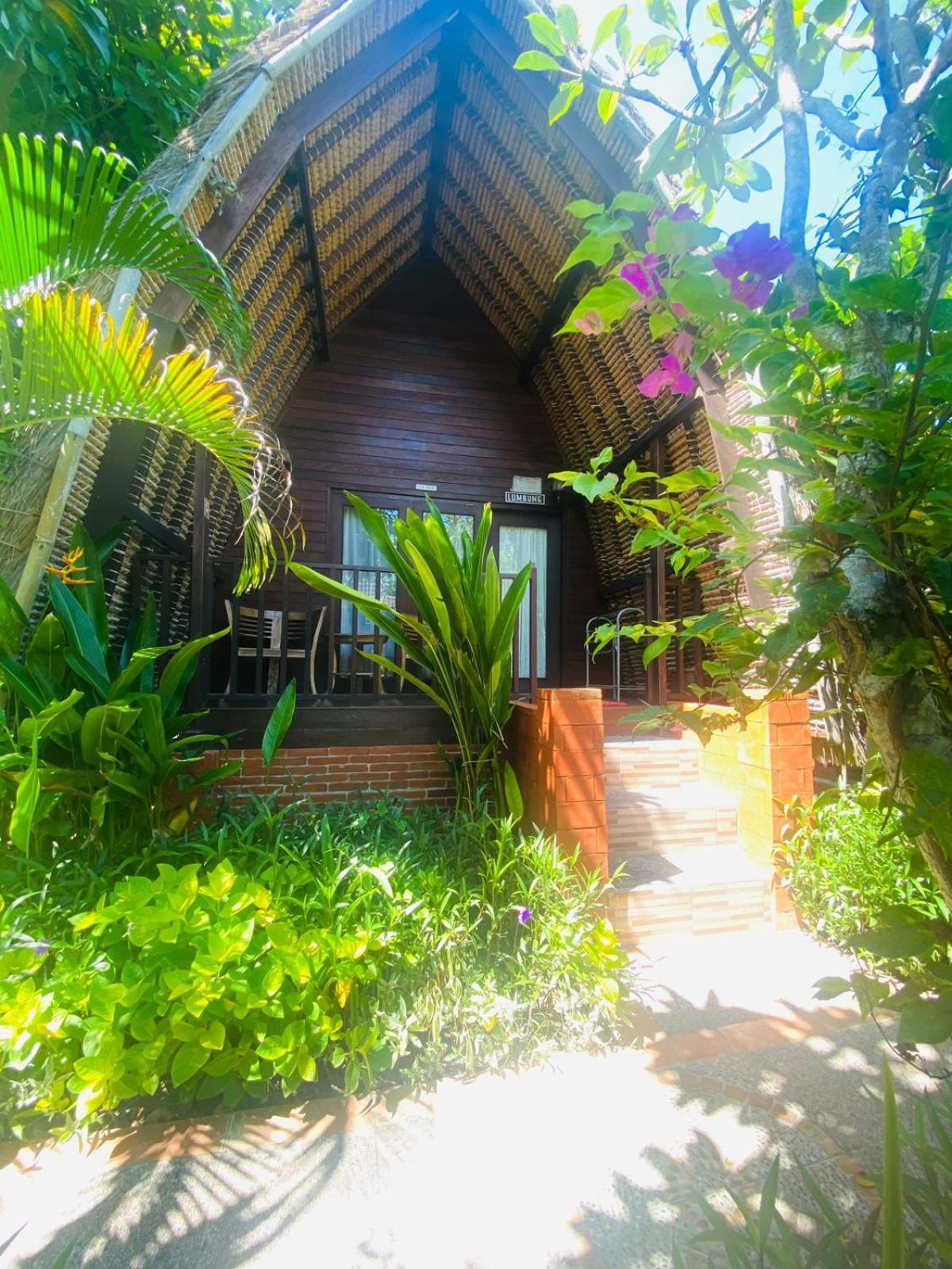 La Nusa Penida Homestay By Bijak Toyapakeh Exterior photo