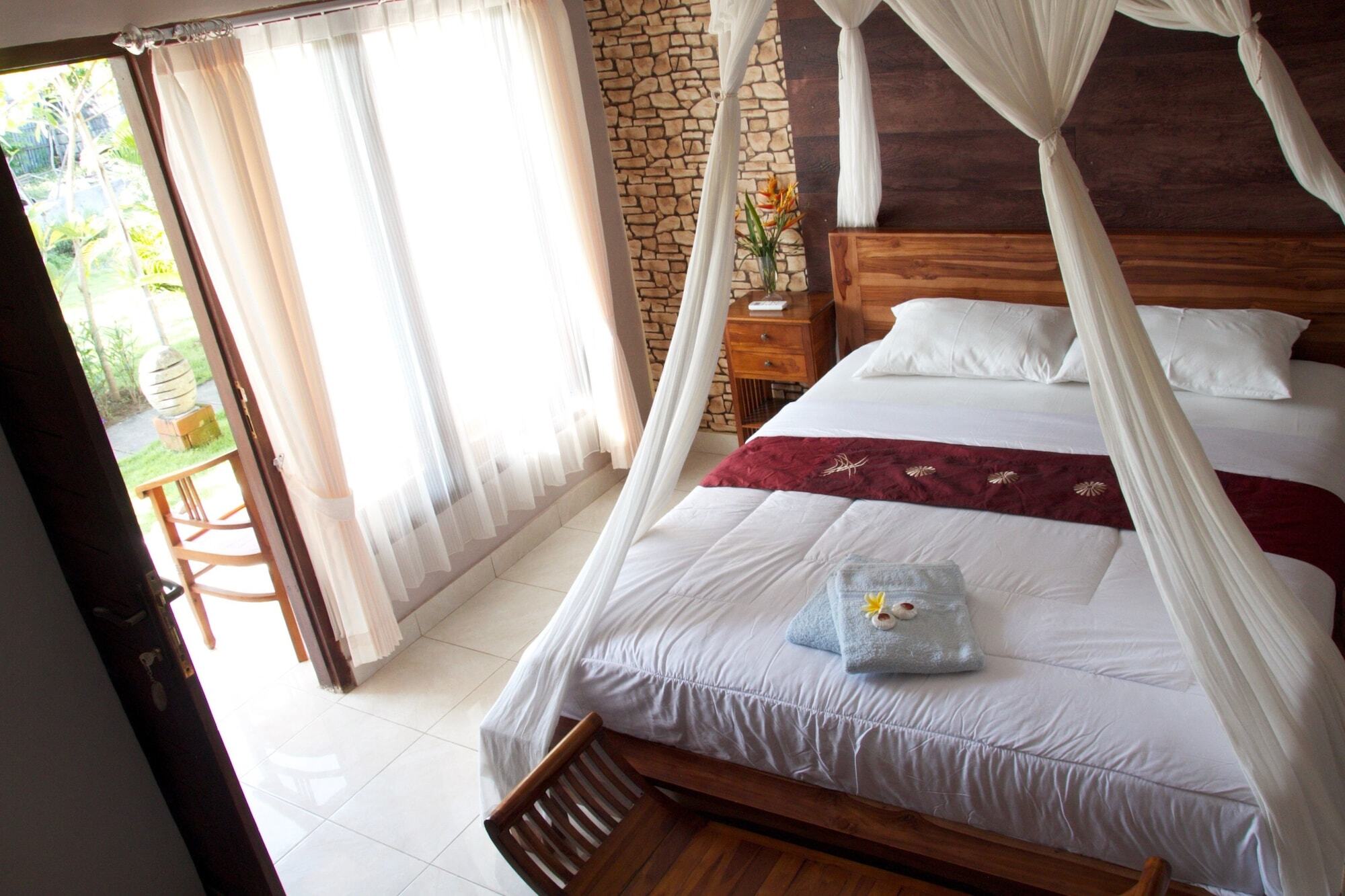 La Nusa Penida Homestay By Bijak Toyapakeh Exterior photo